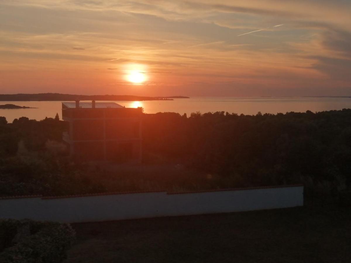 Apartments Tina Πούλα Εξωτερικό φωτογραφία