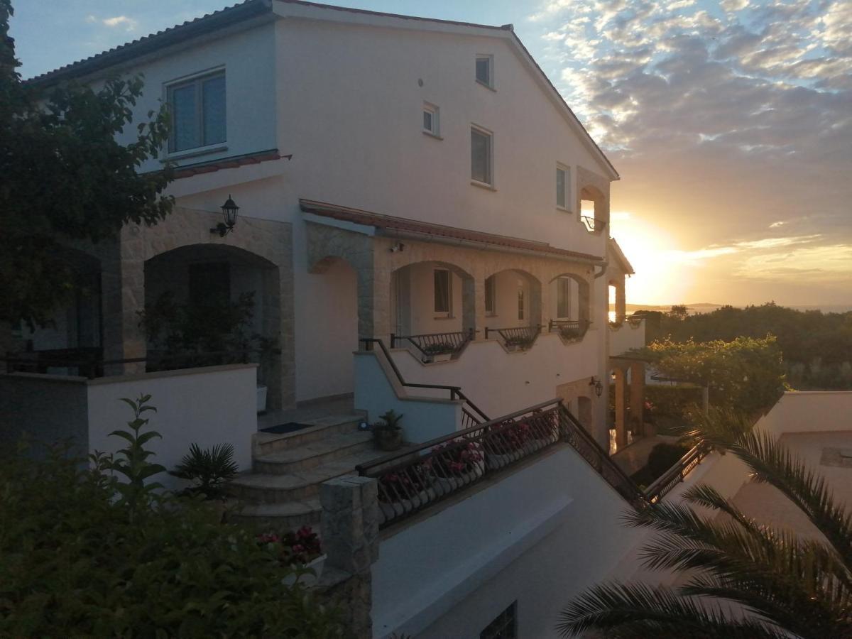 Apartments Tina Πούλα Εξωτερικό φωτογραφία