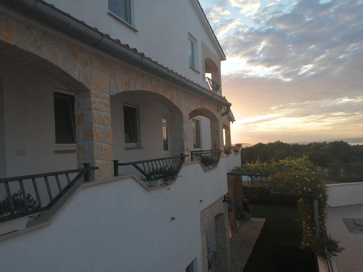 Apartments Tina Πούλα Εξωτερικό φωτογραφία