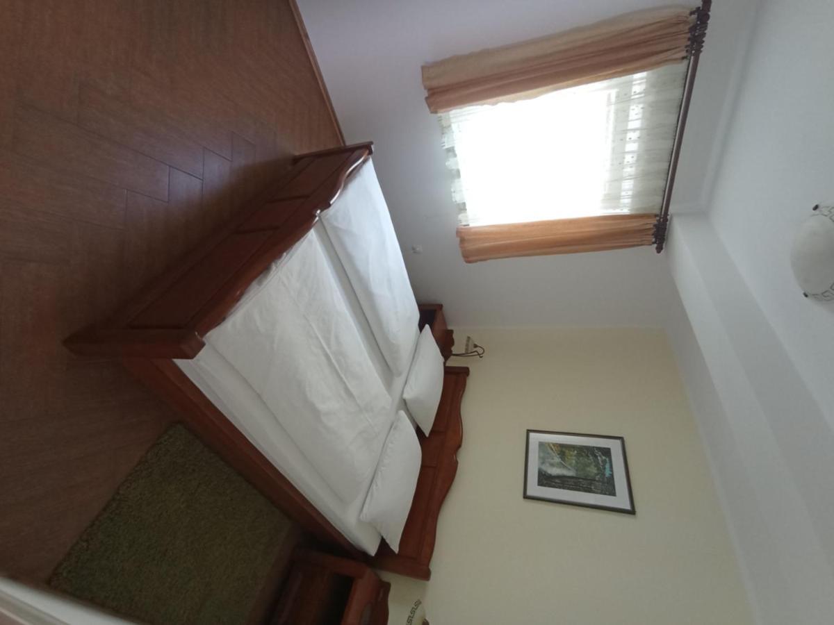 Apartments Tina Πούλα Εξωτερικό φωτογραφία