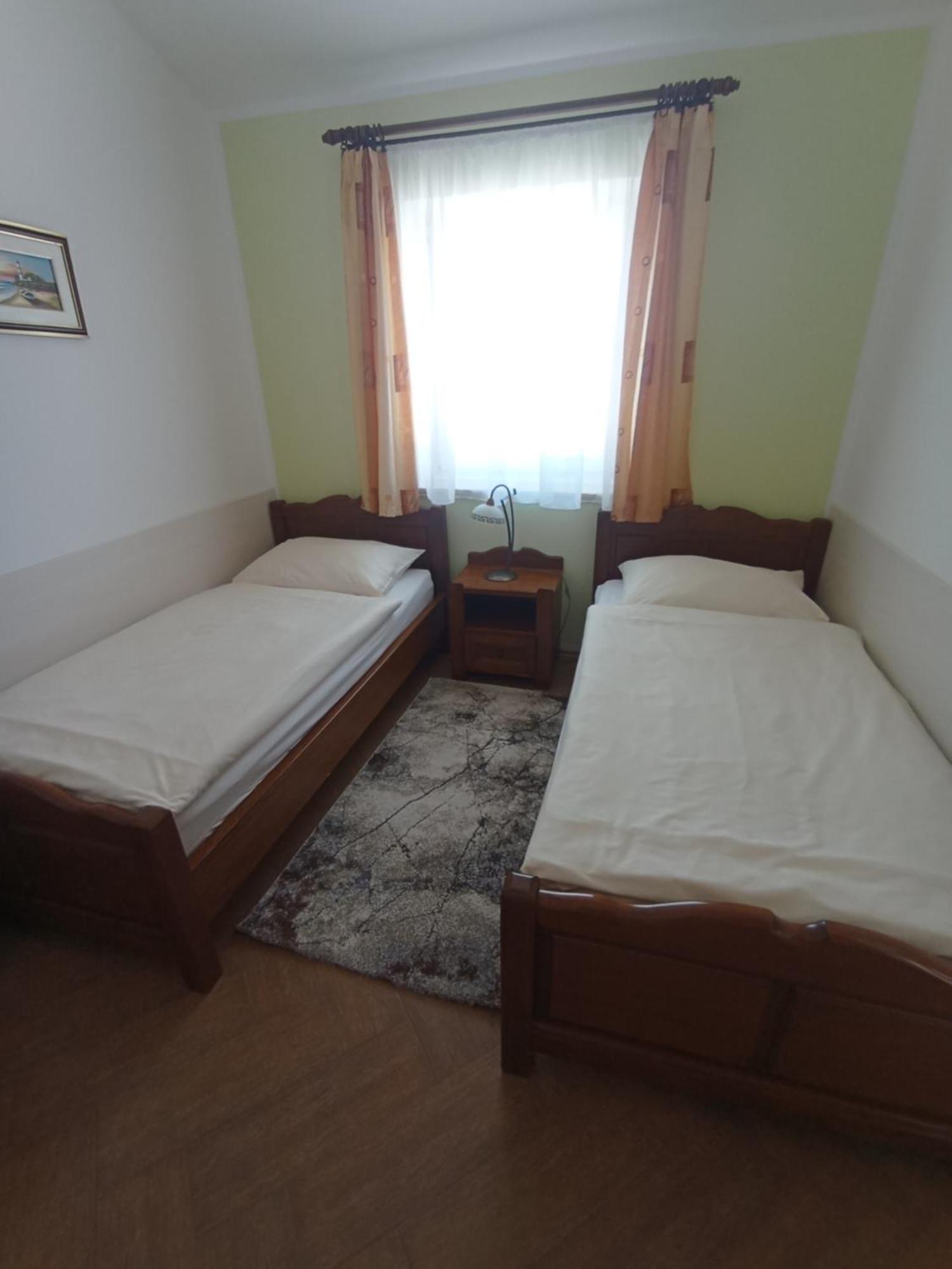 Apartments Tina Πούλα Εξωτερικό φωτογραφία