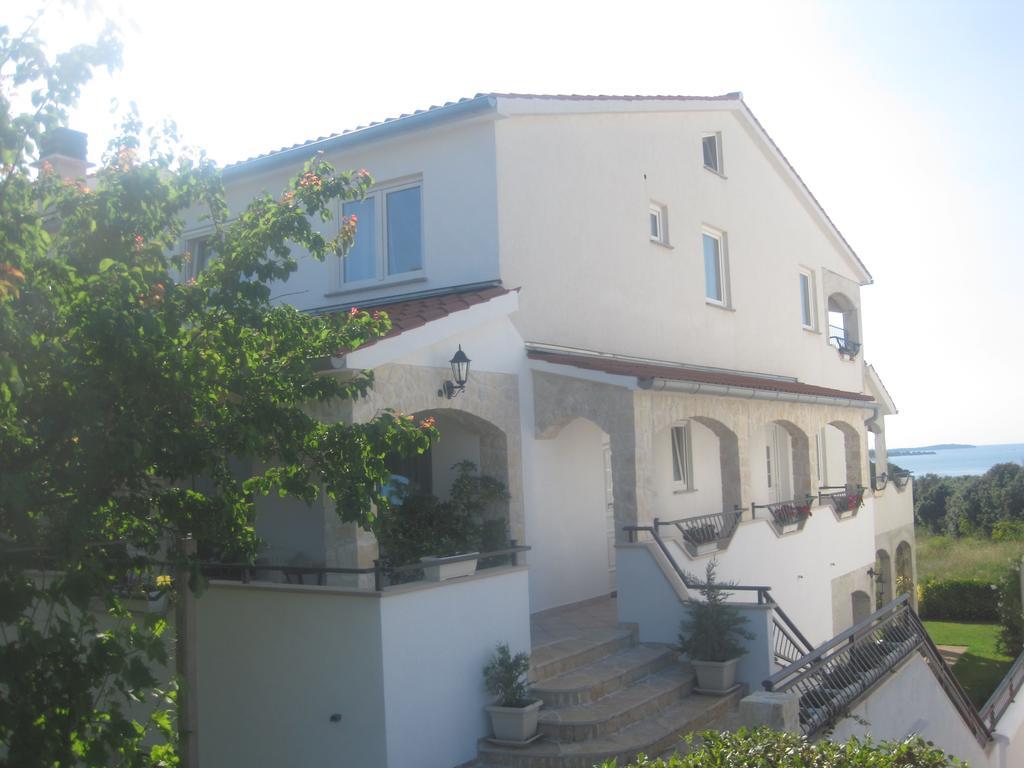 Apartments Tina Πούλα Εξωτερικό φωτογραφία