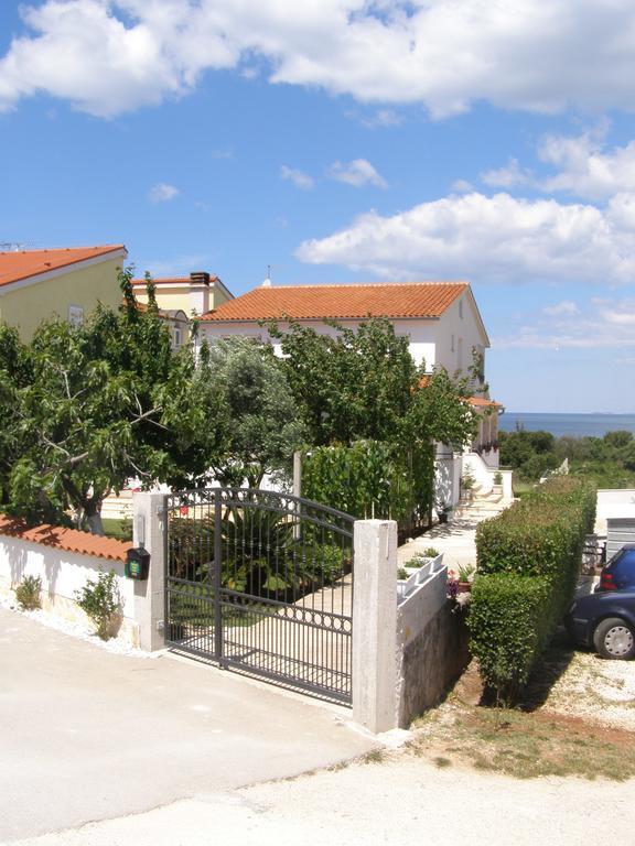 Apartments Tina Πούλα Εξωτερικό φωτογραφία